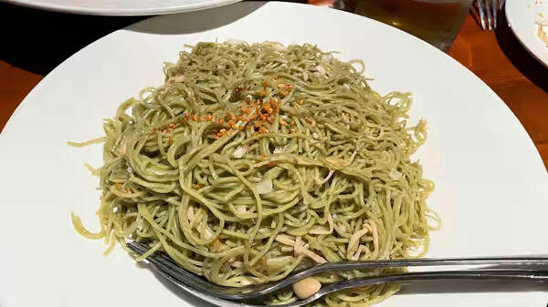 Garlic Spinach Noodles